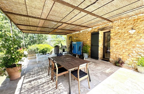 Villedieu House | AUTHENTIC STONE FARMHOUSE WITH HEATED POOL IN QUIET COUNTRY SETTING
