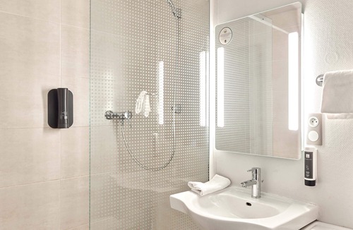 Corbeil-Essonnes Hotel | B&B HOTEL Corbeil-Essonnes