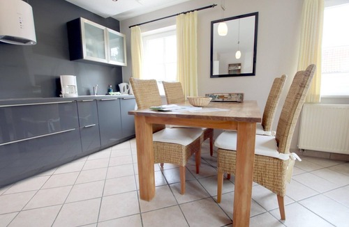 Wyk auf Foehr Apartment | Badestraße 18a, Whg. 4 - vacation apartment with 3 rooms on approx. 60m², in the center of