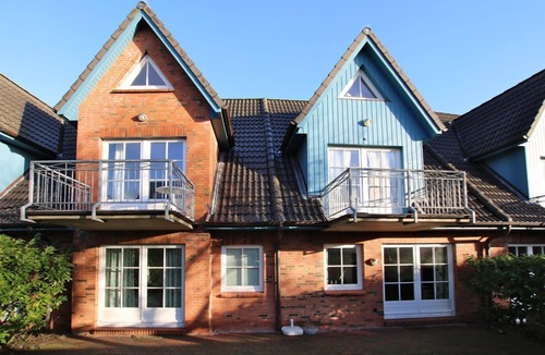 Wyk auf Foehr Apartment | Badestraße 18a, Whg. 2 - vacation apartment with 3 rooms, approx. 60m², in the center of Wyk,