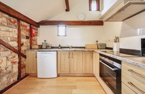 Palgrave House | Barn Conversion Sleeps 2 with Parking
