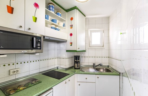 Las Palmas de Gran Canaria Apartment | Beachfront penthouse with a 30 Square meters terass and free Wifi.