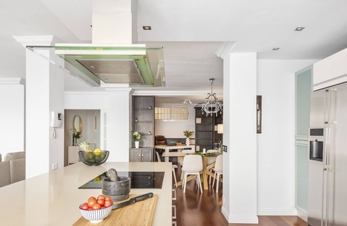 Radazul Apartment | Beach apartment with terrace, views, workspace and private parking