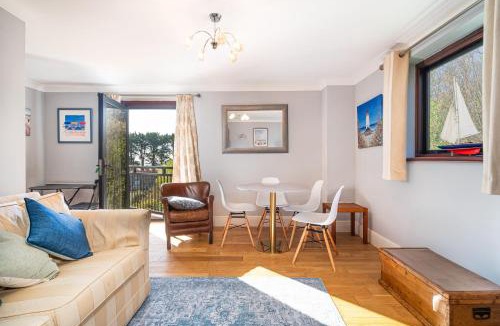 Seaview House | Beach Corner