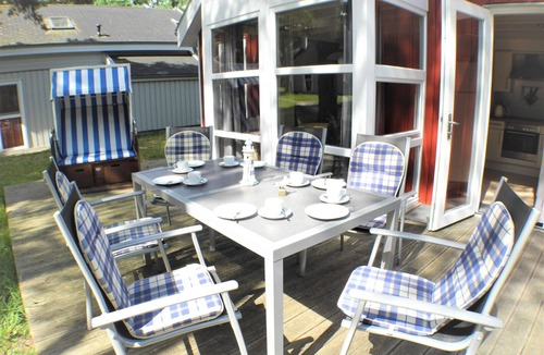 Gohren House | Beach house "Ostseeblick" with sea view, whirlpool, sauna u. Fireplace, beach chair