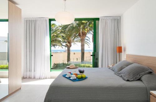 San Agustin House | Beachfront Apartment Las Burras FA03 by VillaGranCanaria