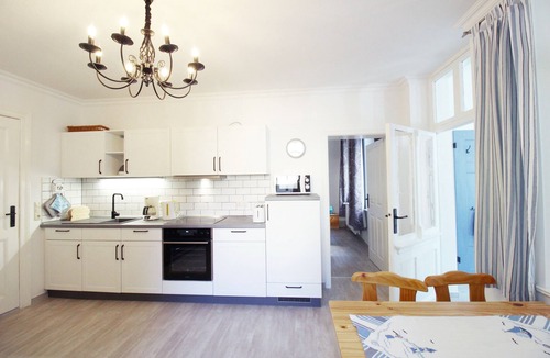 Zempin Apartment | Beachfront apartment w. Terrace, sauna, wallbox, perfect for child+dog, fully fenced
