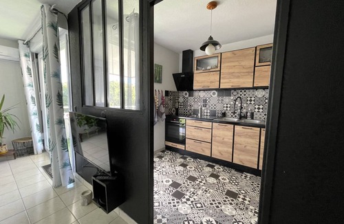 Port Ariane Condo | Beautiful 2-bedroom apartment in Port Ariane (Lattes) between Montpellier and Palavas.