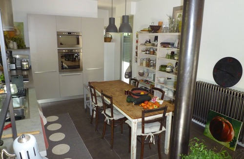 Le Mourillon House | Beautiful bright Californian style house at Cap Brun with swimming pool