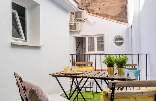 Ensanche Centro Apartment | Beautiful design studio Trinidad Grund S