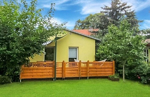 Potsdam House | Beautiful Detached House "Garden View", 60 sqm /Holiday House