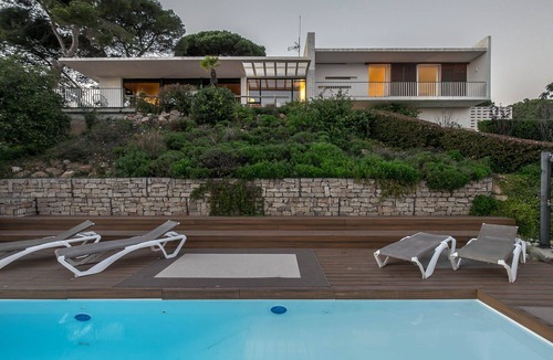 Blanes House | Beautiful house with infinity pool with ocean view