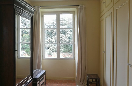 Rustrel House | Beautiful manor with swimming pool and orchard facing the Provençal Colorado