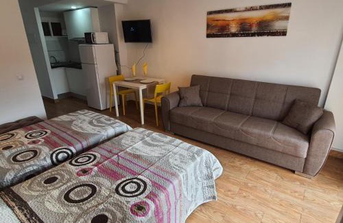 Benalmadena Costa Apartment | Beautiful Studio in Minerva