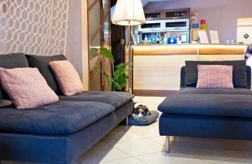 Orszagut Bed & Breakfast | BI&BI