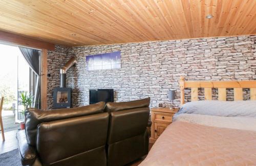 Glenboig House | Blackbrae Cabin