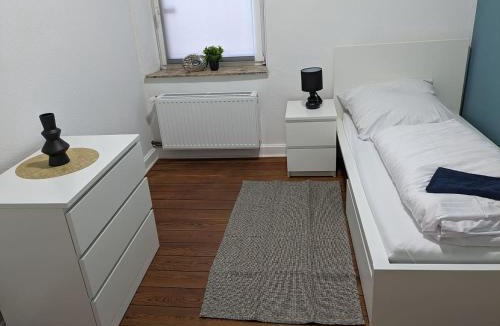 Heide Apartment | Boading Haus Altbauwohnung Werkswohnung Heide