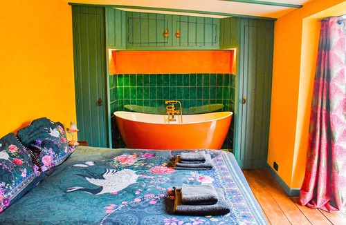 Portengen House | BoHo Experience - Jacuzzi, Sauna, BBQ, Garden, close to Amsterdam - Sleeps 10