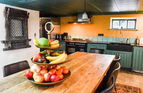 Portengen House | BoHo Experience - Jacuzzi, Sauna, BBQ, Garden, close to Amsterdam - Sleeps 10