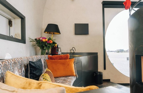 Amsterdam North Hotel | Botel