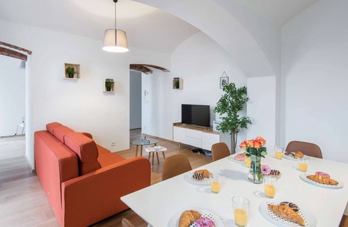Zizkov Apartment | Brand new reconstructed building at walking distance from Prague center