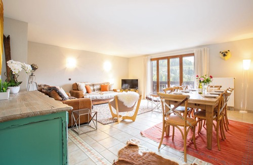 Montriond Apartment | Bright 3 Bedroom central Montriond Apartment with Views, Parking & Ski Access
