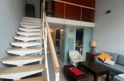 Simancas Apartment | Bright duplex apartment for 4 pax - Camarillo