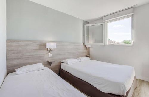 Clermont-l'Herault Hotel | Brit Hotel Clermont-lʼHérault