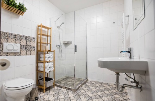 Palace District Bed & Breakfast | Budapest Passage