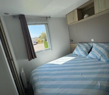 Lattes House | Bungalow 341 pour 6 à 8 pers Camping Siblu 4 étoiles le Lac des Rêves