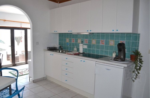 Las Cabreras House | Bungalow with private pool in private garden