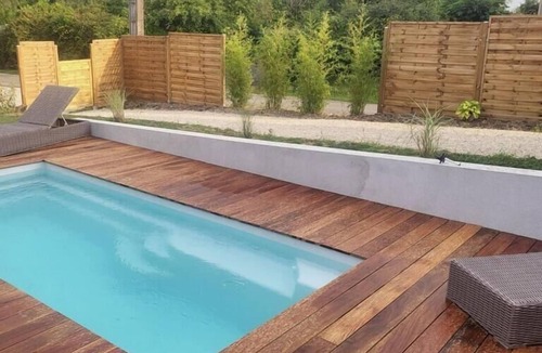La Chapelle-Saint-Sauveur House | Côté Piscine - LA CHAPELLE SAINT SAUVEUR