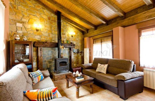 Urunuela Cottage | Cabin ∙ 5 bedrooms ∙ 16 guests