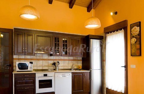 Urunuela Cottage | Cabin ∙ 5 bedrooms ∙ 16 guests