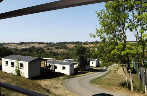 Le Grand Serre Ski Chalet | Camping le Grand Cerf * - Chalet Prémium (35m2) with large covered terrace, 3 bedrooms 8 people