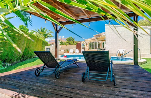 Costa Nova House | Casa Claudia by Interhome