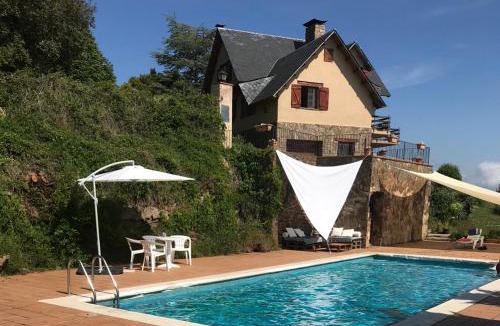 Susqueda Ski Chalet | Casa de muntanya Can Coll de Susqueda Girona