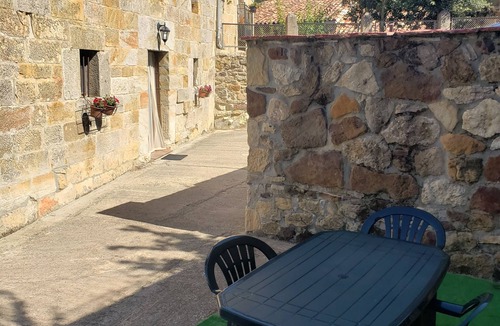 Valderredible Cottage | Casa de Piedra Encantadora
