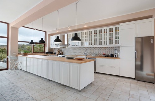 Taucho Villa | 'Casa Del Cielo' with Sea View, Private Pool and Wi-Fi