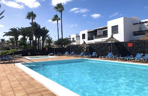 Los Pocillos Apartment | Casa Mo, 2 bedroom apartment close to the beach