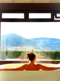 Mos House | Casa nueva en Vigo Rural Mos con Jacuzzi y chimenea