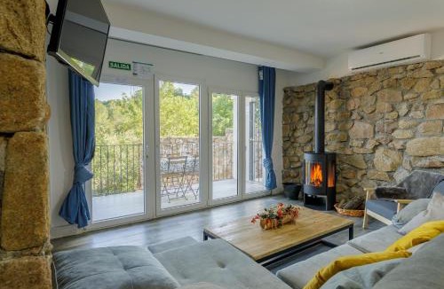 San Martin de Valdeiglesias Apartment | Casa Rural la Goleta II