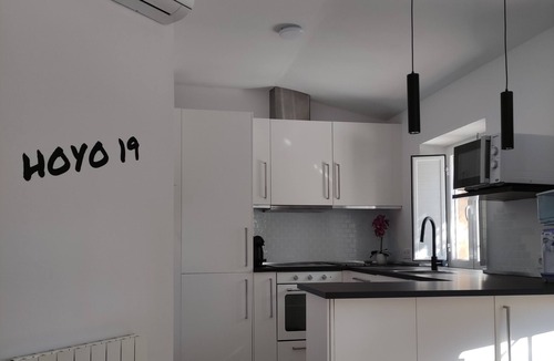 Montanchez Villa | Casa rural 4º Impresionante, moderna, funcional y muy cómoda. Finca de 70.000 m2