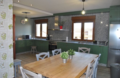Salceda Cottage | Casa Rural Loisiana, 4 rooms, 8 ps max. 15min from Santiago & 150m Camino de Santiag