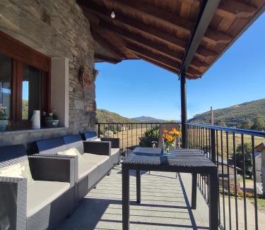 San Justo House | CASA RURAL PAJARICA en Sanabria