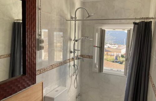 Tozar House | Casa Tranquila