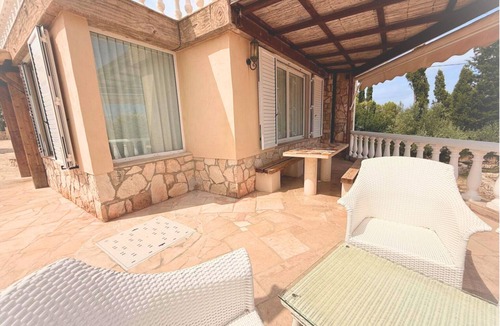 Costa Dorada Ski Chalet | Casa Winter Garden, popular with our regular guests