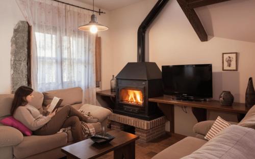 Casas del Monte House | Casas Rurales Acebuche, OTOÑO MÁGICO en Valle del Ambroz