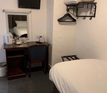 Devizes Hotel | Castle Hotel