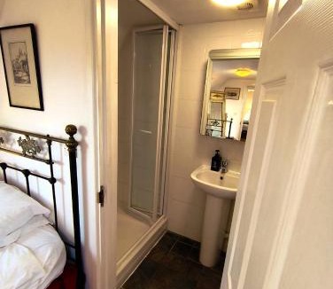 Corfe Castle House | Castle View Suite - Corvesgate Cottage - 3 room suite